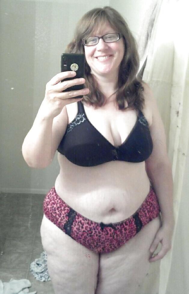 25P Grannies BBW Matures #98