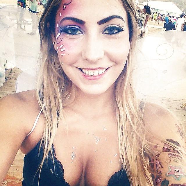 25P Tomorrowland s Gorgeous Girls of 2014