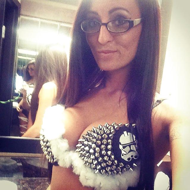 25P Tomorrowland s Gorgeous Girls of 2014