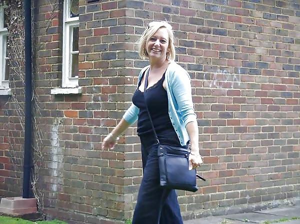 7P British Schoolteacher Amateur