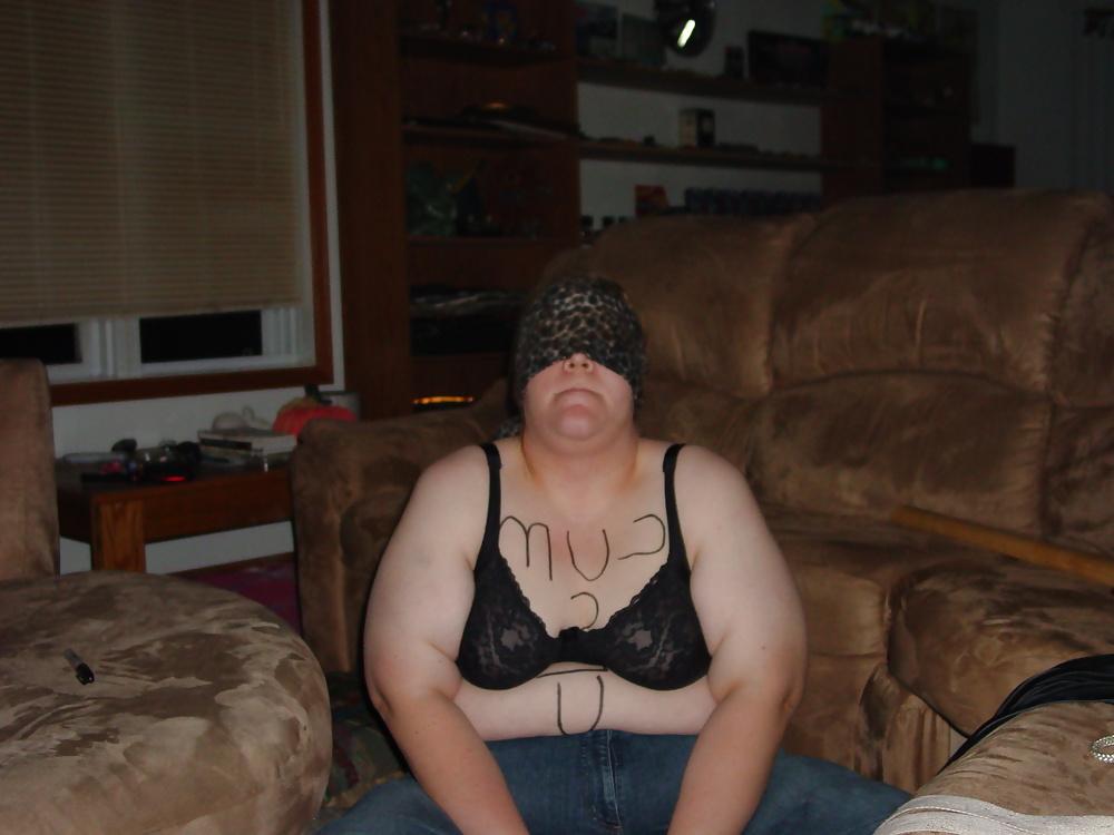 25P Bbw Bondage Slave with Body Writing