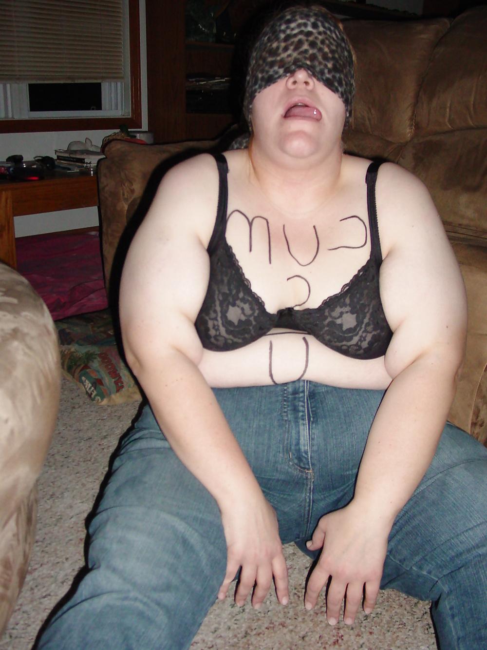 25P Bbw Bondage Slave with Body Writing