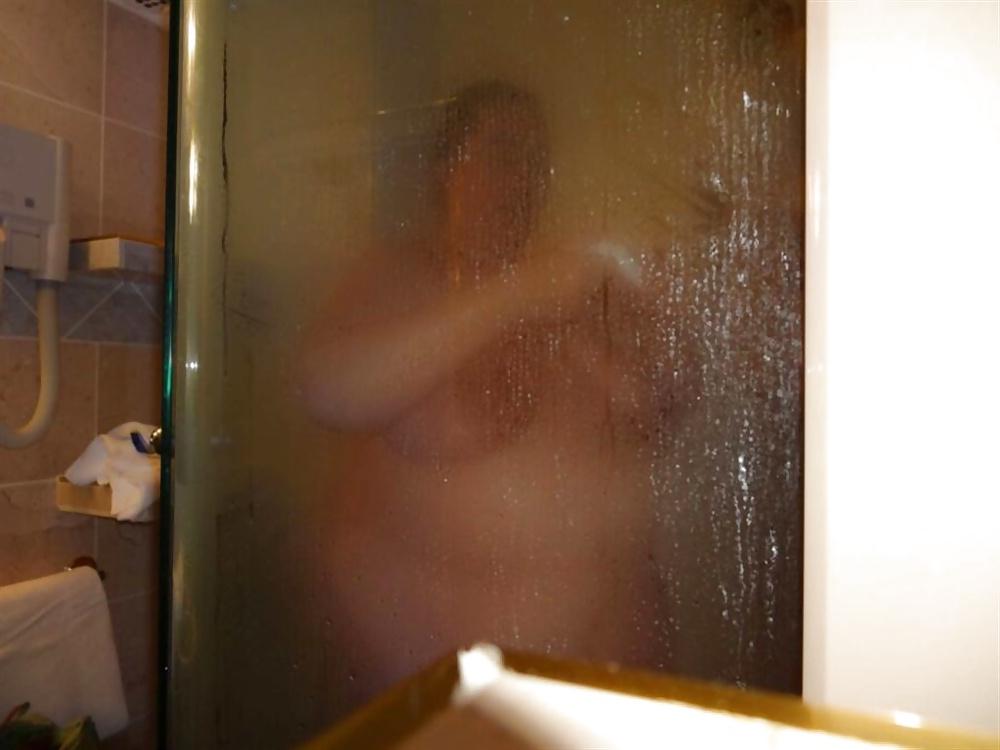 12P Fabulous SSBBW! (Shower)