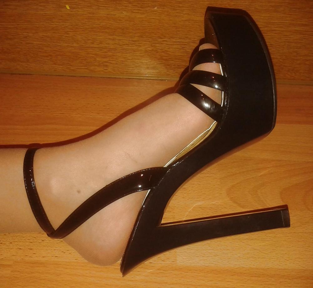 24P In the kitchen in stockings and heels