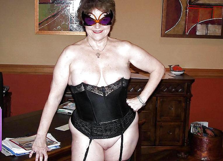 14P BBW and Mature 10 by searcher1957
