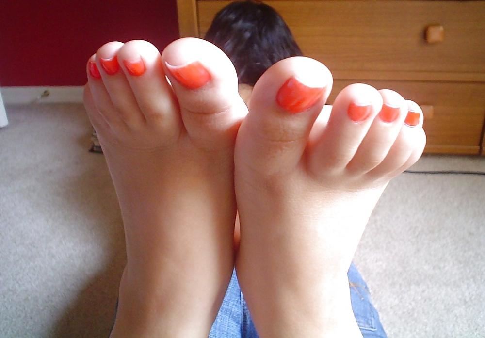 25P Foot Fetish 17