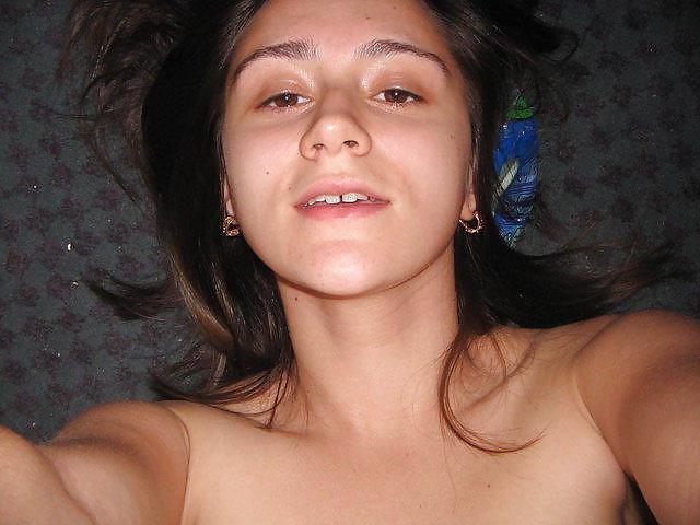 25P Gorgeous young girl