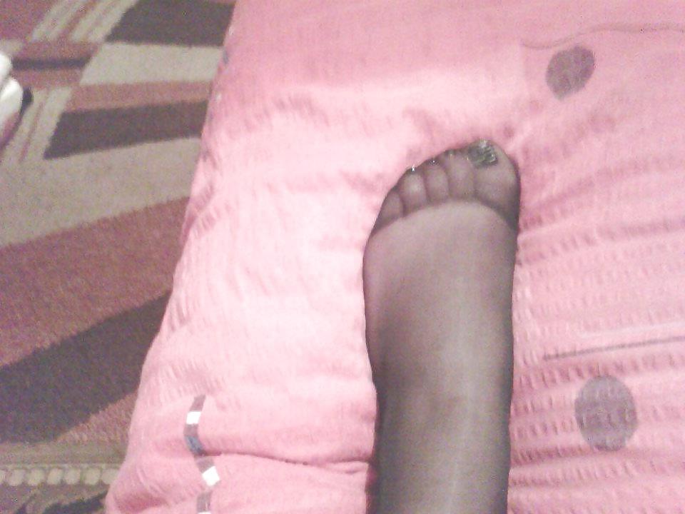 15P Goth Girl Shows Off Her Tasty Nylon Feet