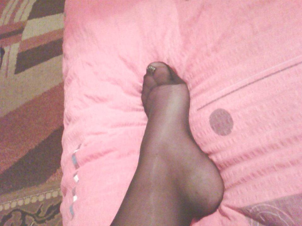15P Goth Girl Shows Off Her Tasty Nylon Feet