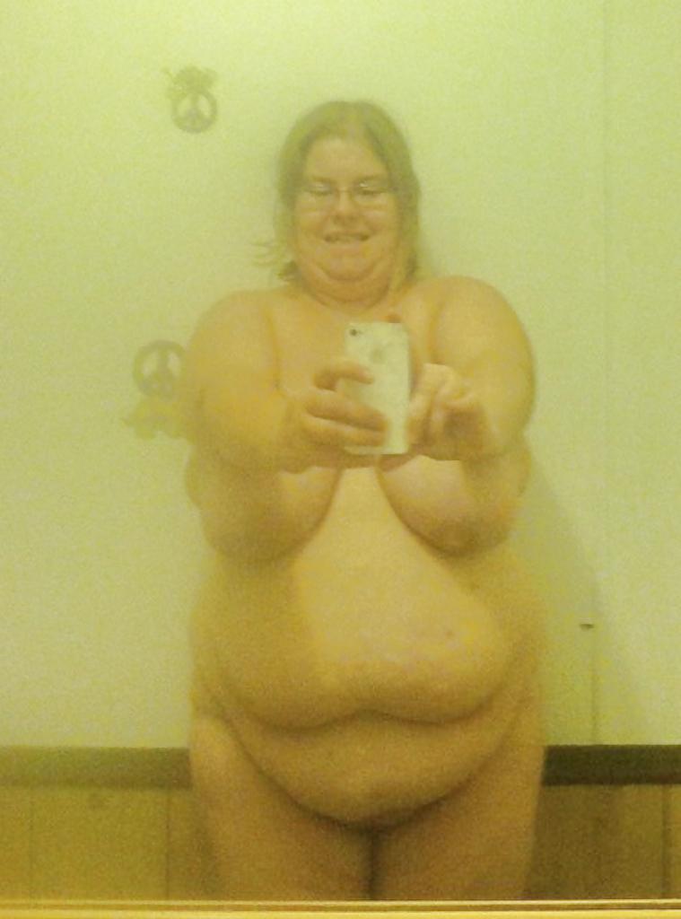 25P Grannies BBW Matures #100
