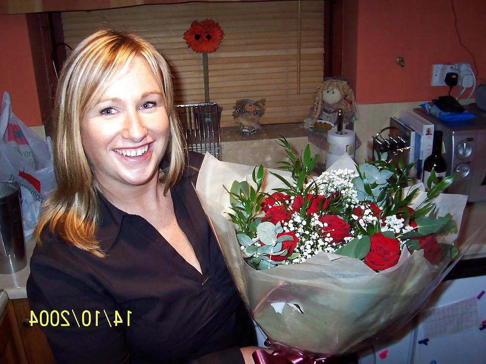 11P Lisa british uk milf