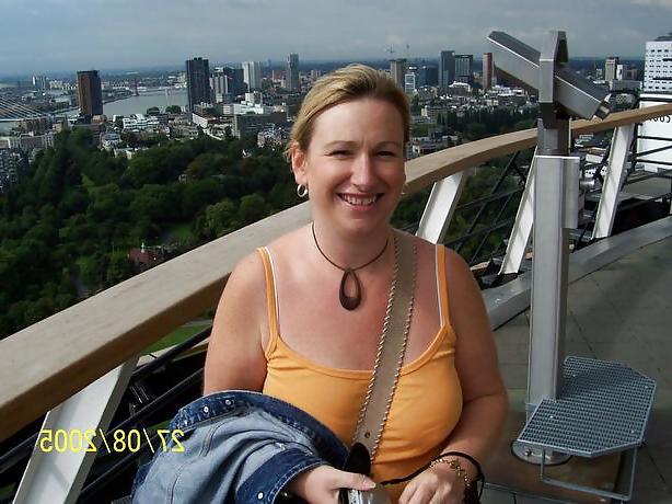 11P Lisa british uk milf