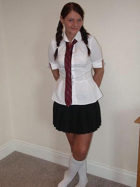 7P British lexi louise