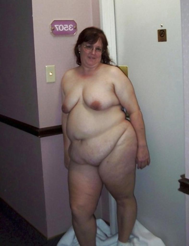25P Grannies BBW Matures #102