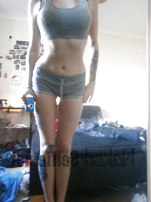 16P British Self Shot Teen Nude - Phobe P