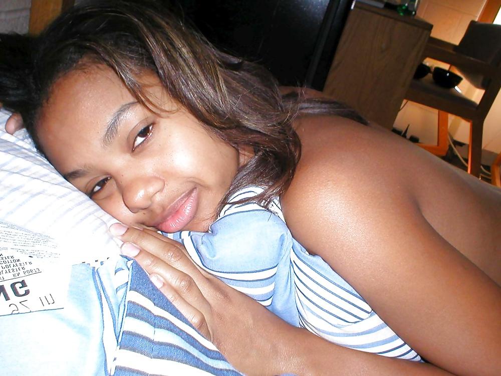 25P Nice Black Girlfriend
