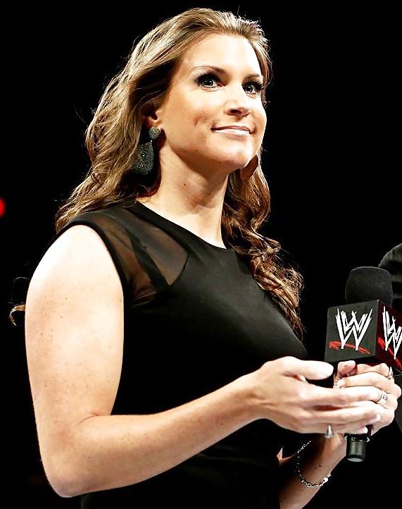 10P Gorgeous and beautiful Stephanie McMahon