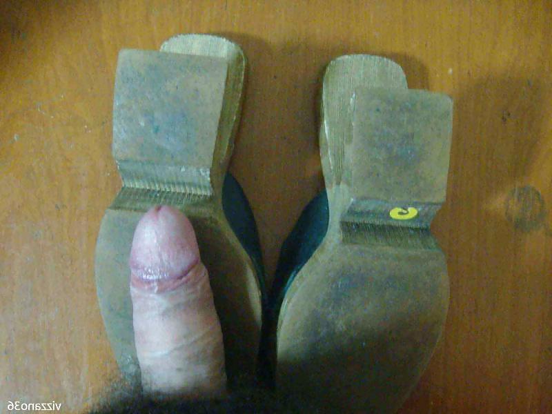 25P Tamanco de madeira Dina Mirtz