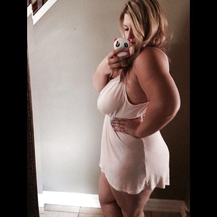 25P BBW Selfie