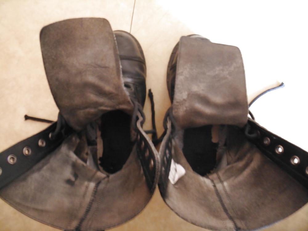 4P Goth boots and socks