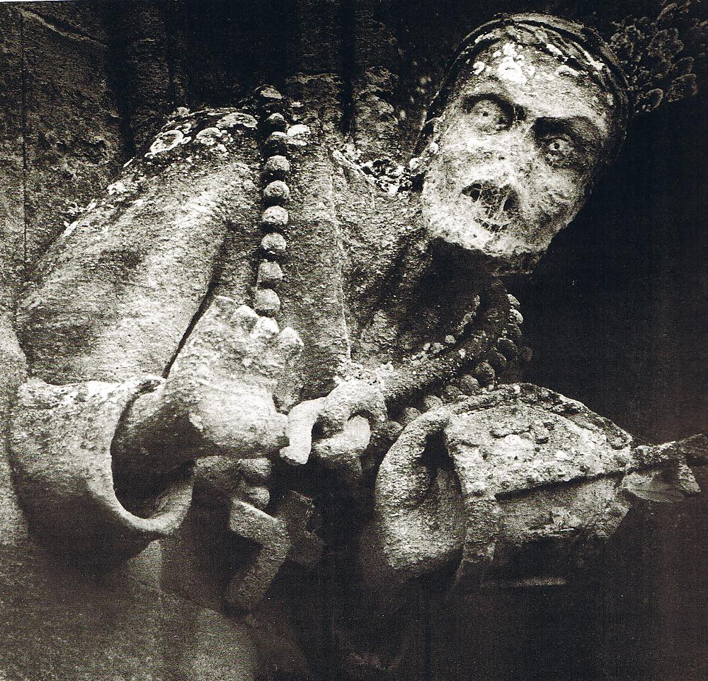21P Gothic-Kunst von Simon Marsden