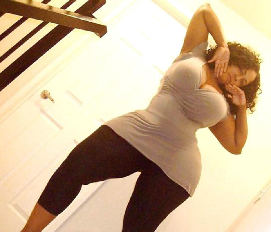 16P Beautiful Big Booty Black Women 