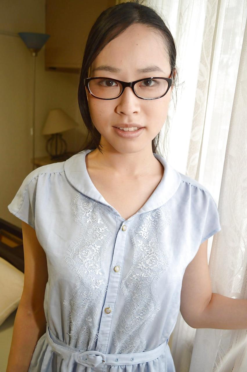 25P Asian woman 15