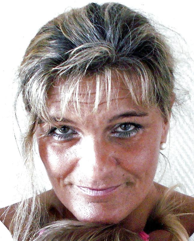 10P Mature horny amateur fetish slut