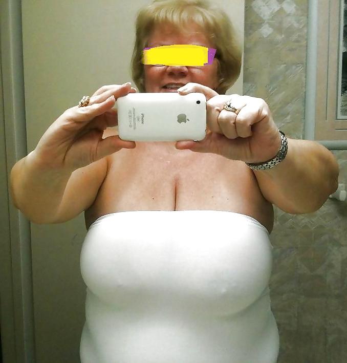 18P AMATEUR MATURES GRANNIES BBW BIG BOOBS BIG ASS 55