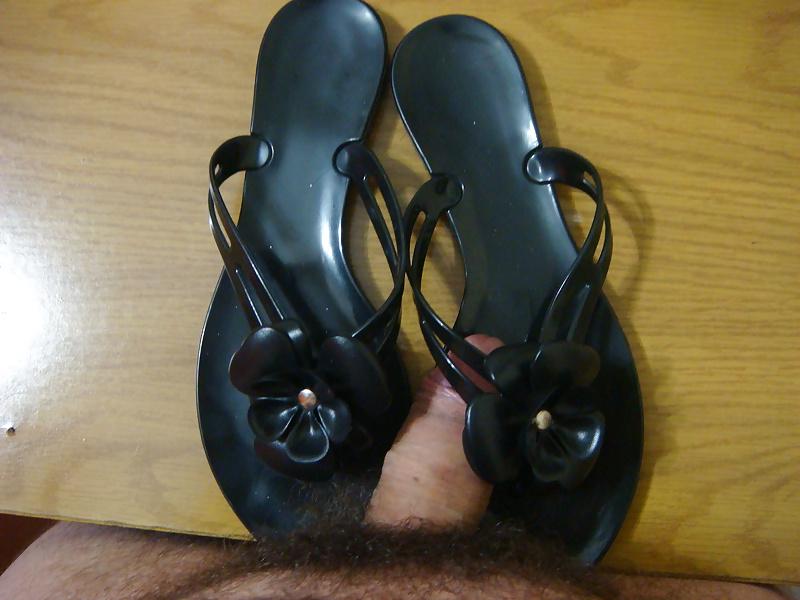25P Chinelo de plastico preto