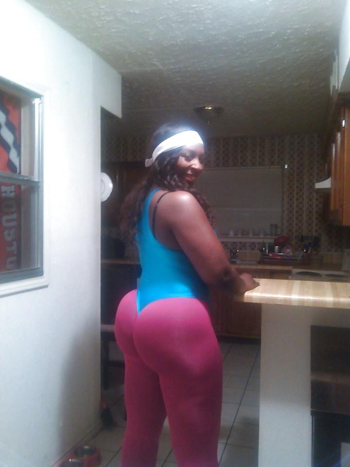 7P ITS JUST SUMTHIN ABOUT ASS IN THE KITCHEN VOL.28