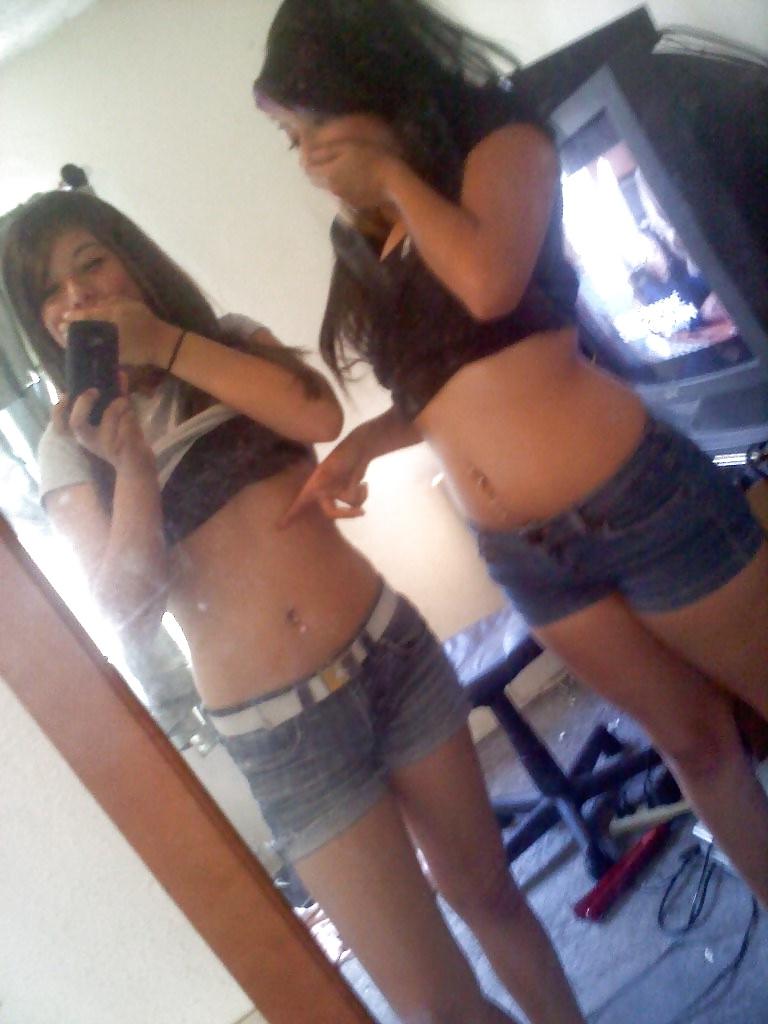 25P Gorgeous Horny Latina 
