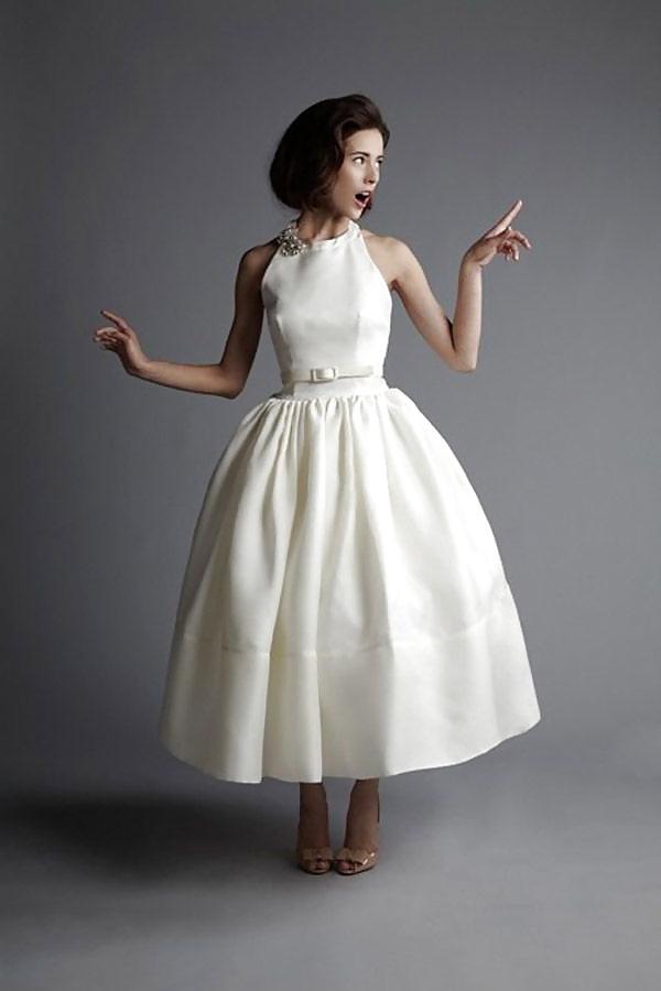 24P Dressed retro 50's style