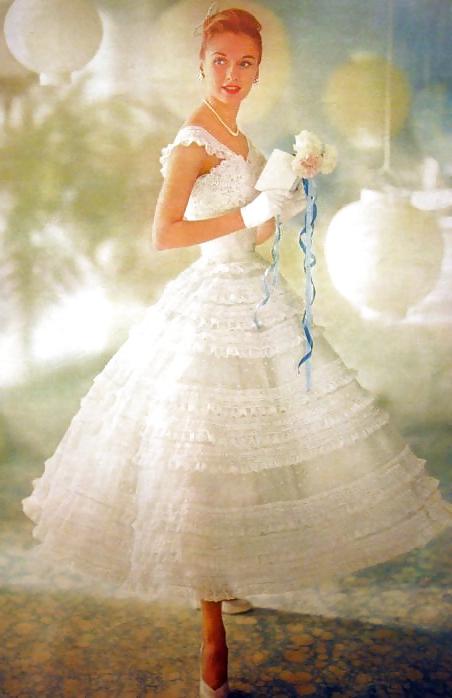 24P Dressed retro 50's style