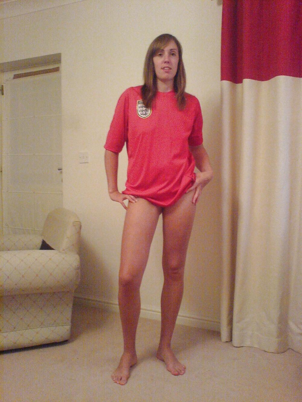 8P Young british uk milf