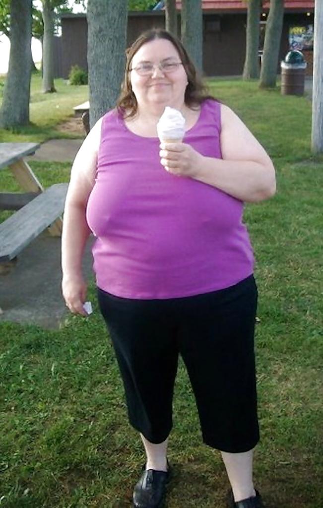 25P Grannies BBW Matures #101