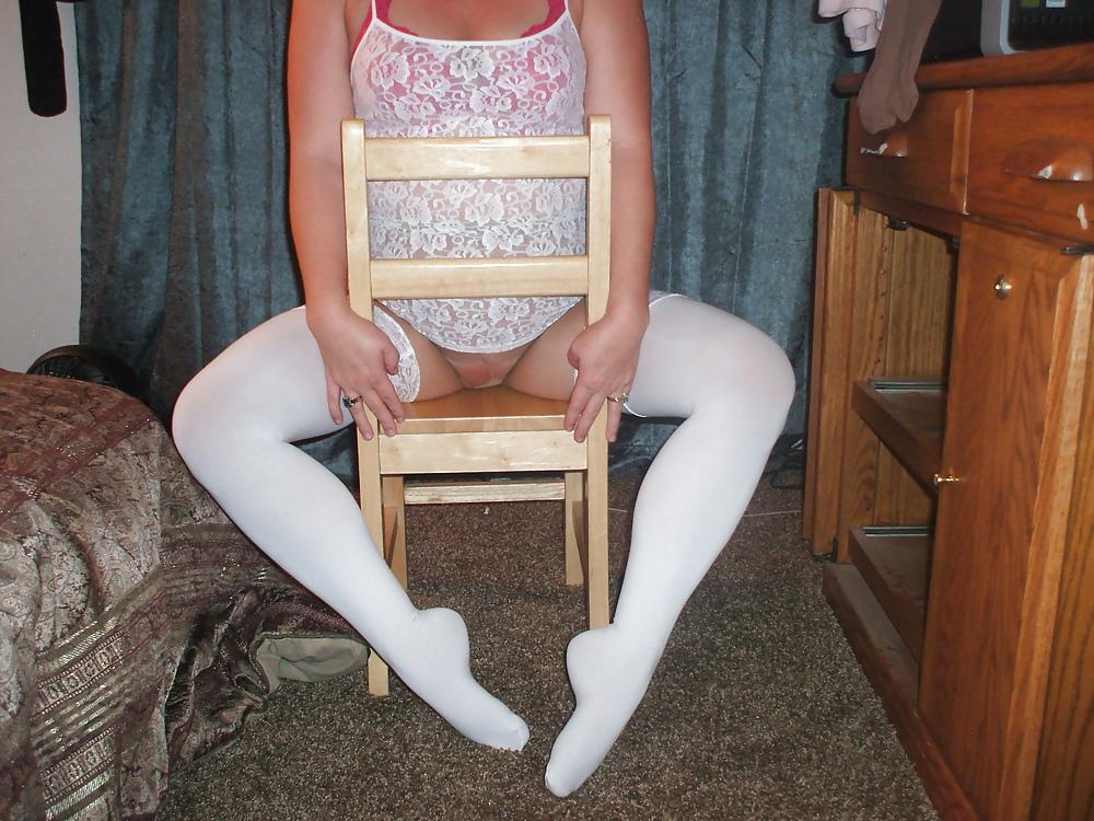 13P Pantyhose Wife in white lace stockings & tan pantyhose
