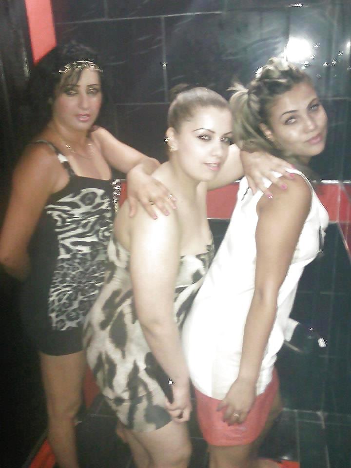 25P Arab-Turkish HOT ASS