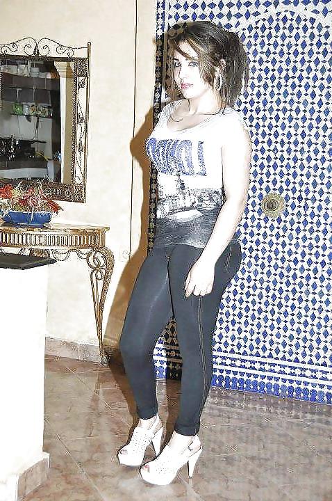 25P Arab-Turkish HOT ASS