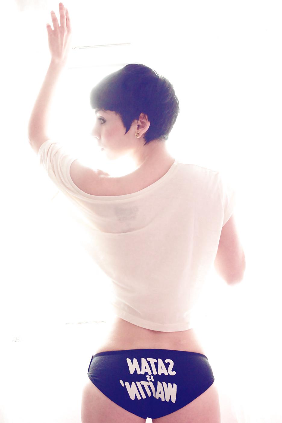 20P Short Hair