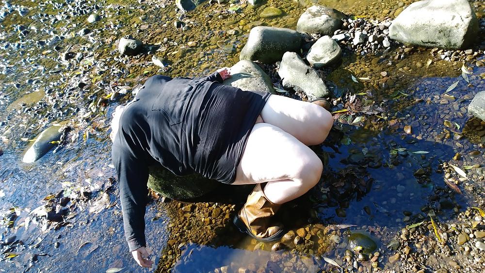18P Tim Tess 31 Very Dirty Teen BBW gets put in the river
