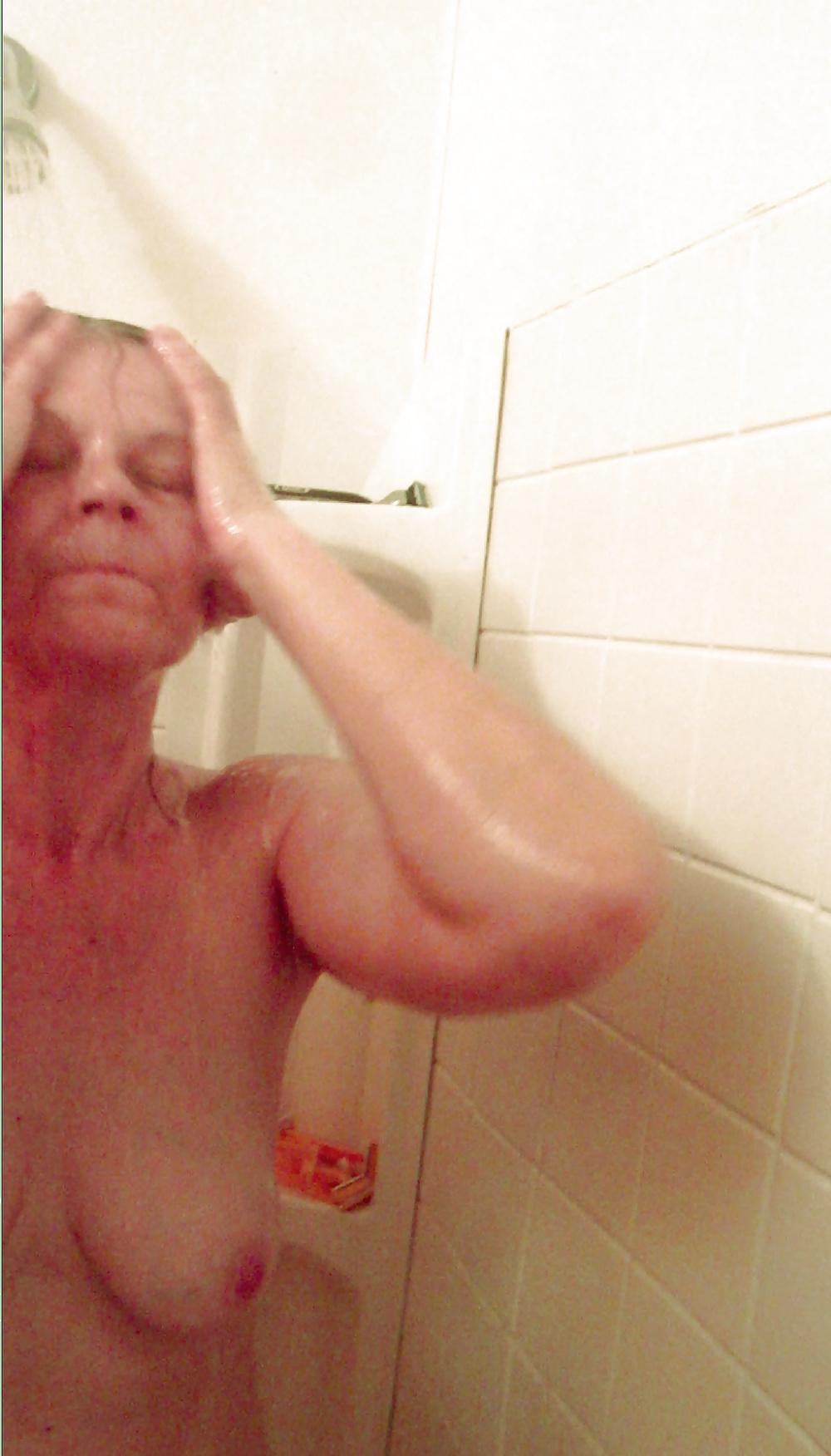 25P Shower time for Gabe.