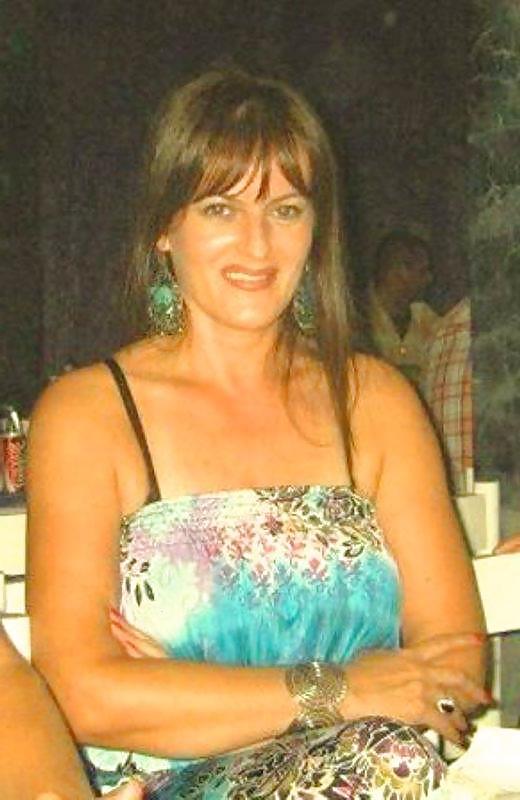 11P Ugly Mature Slut
