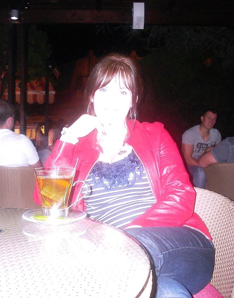 11P Ugly Mature Slut