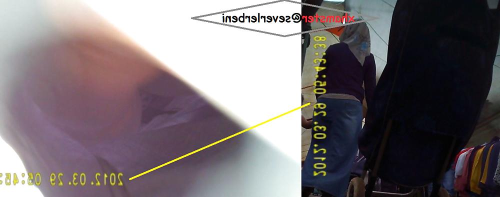 9P Turkish Hijab Upskirt Preview #1