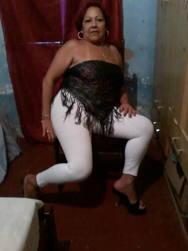 25P Ugly Brazilina grandma