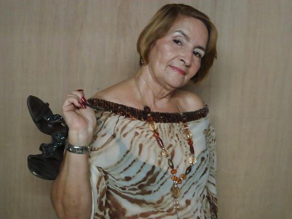 25P Ugly Brazilina grandma