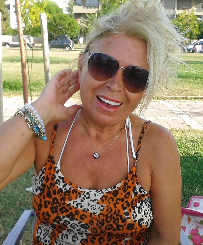 25P Very sexy turkish mature