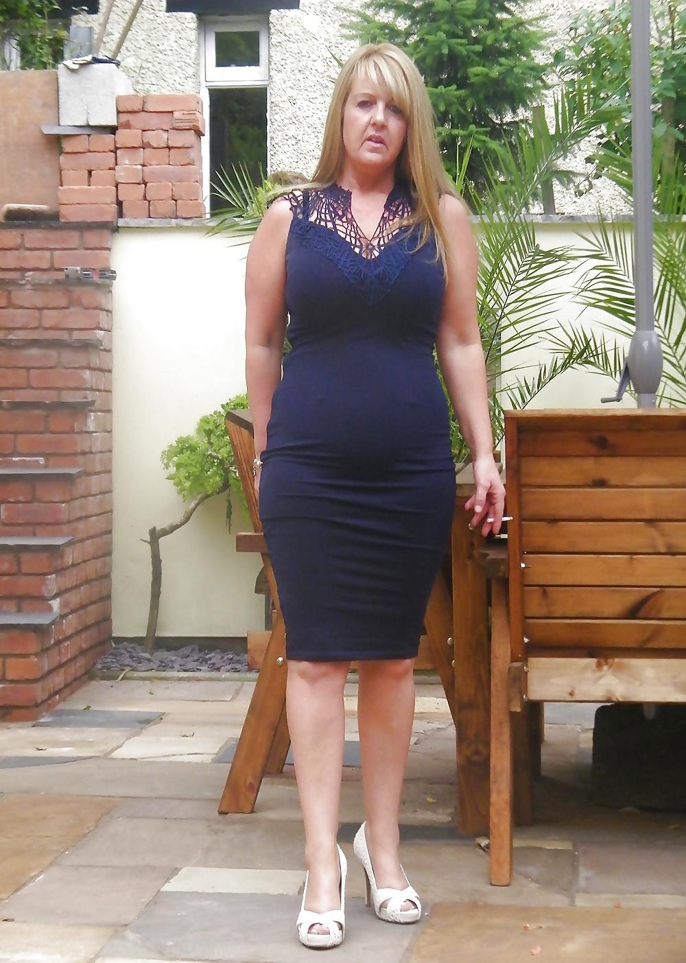 25P Nice British Slag With Big Tits
