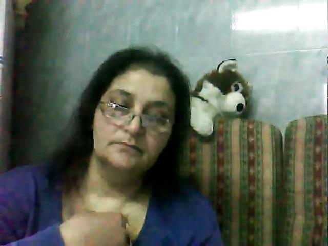 24P Arab bbw on webcam